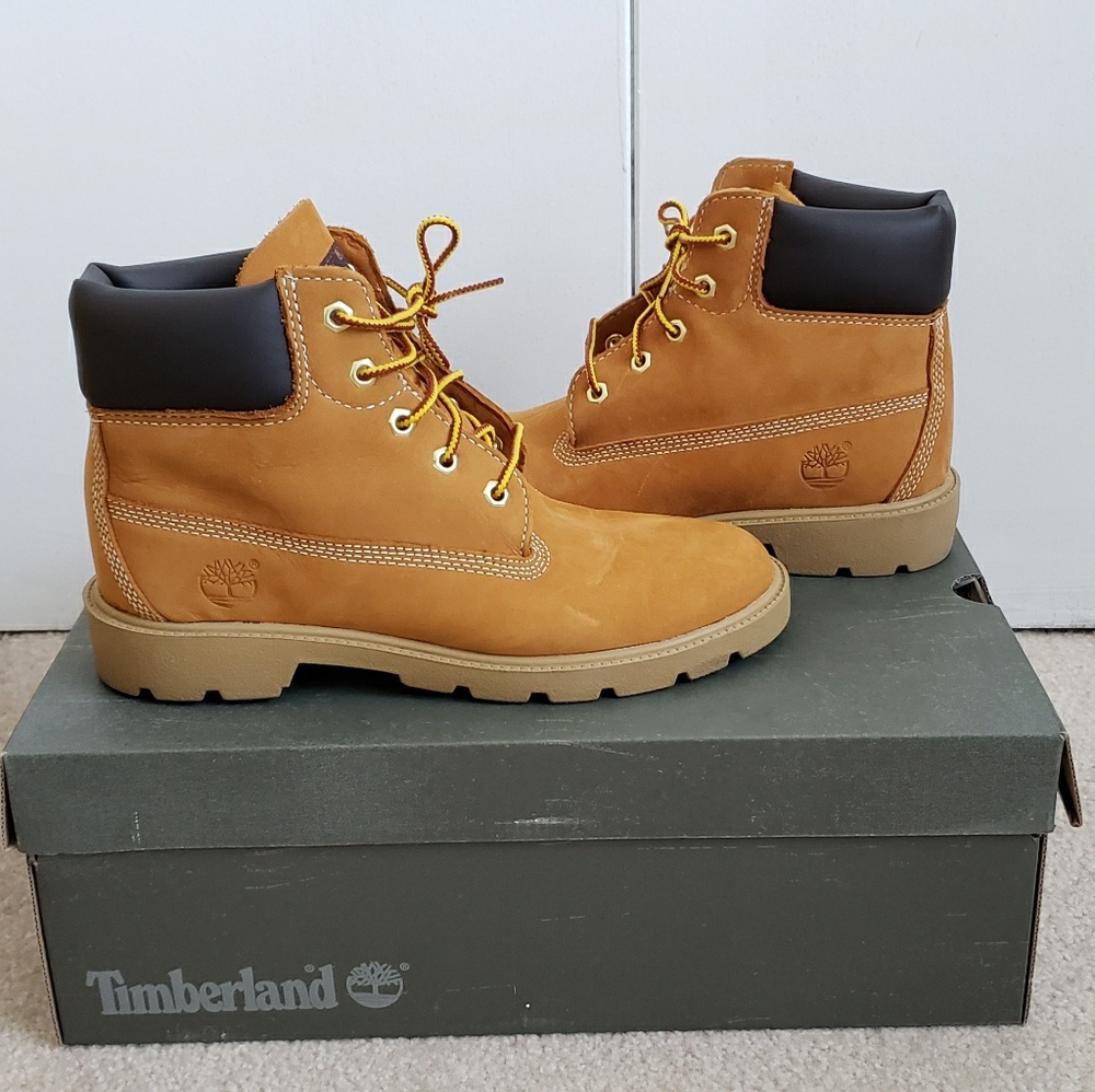 Juniors Classic Wheat Timberland Boots